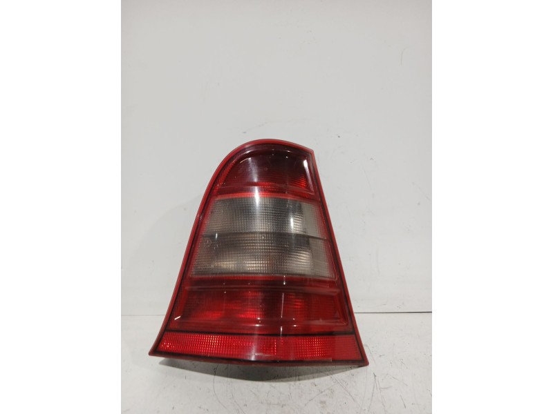 Recambio de piloto trasero derecho para mercedes-benz clase a (w168) a 170 cdi (168.008) referencia OEM IAM 1688200664  
