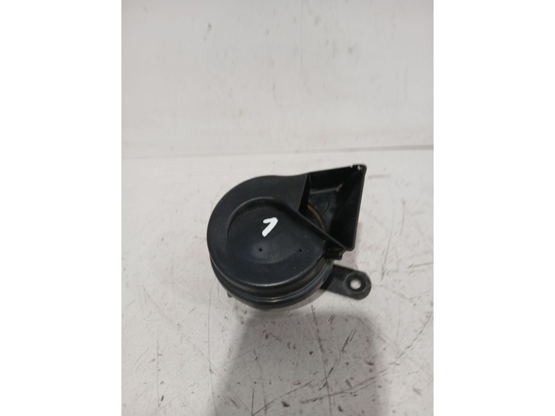 Recambio de claxon para mercedes-benz clase a (w168) a 170 cdi (168.008) referencia OEM IAM 28657625  