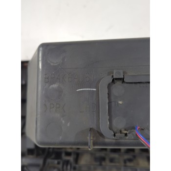 Recambio de guantera para mazda 3 sedán (bk) 1.6 (bk12) referencia OEM IAM BP4K64161  