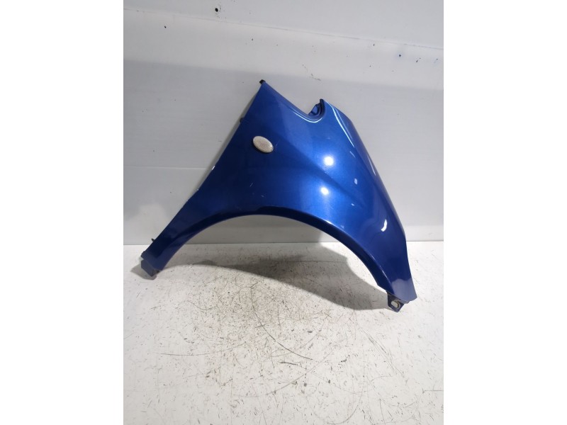 Recambio de aleta delantera izquierda para mercedes-benz clase a (w168) a 170 cdi (168.008) referencia OEM IAM 1688800718  