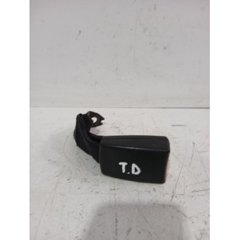 ENGANCHE CINTURON TRASERO DERECHO BPYK5772002 