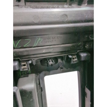 Recambio de consola central para mazda 3 sedán (bk) 1.6 (bk12) referencia OEM IAM BP4K64428  