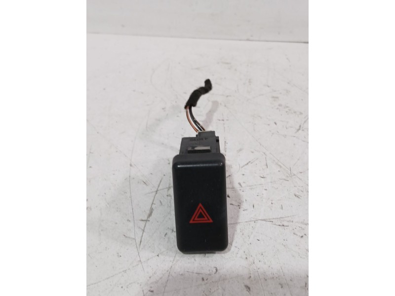 Recambio de warning para mazda 3 sedán (bk) 1.6 (bk12) referencia OEM IAM BP4K664H0  