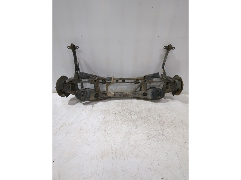 Recambio de puente trasero para mazda 3 sedán (bk) 1.6 (bk12) referencia OEM IAM BP4K28800L  