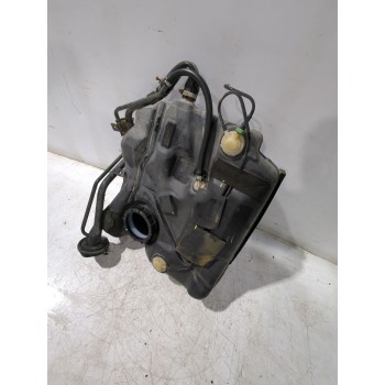 Recambio de deposito combustible para mazda 3 sedán (bk) 1.6 (bk12) referencia OEM IAM BP4K42110F  
