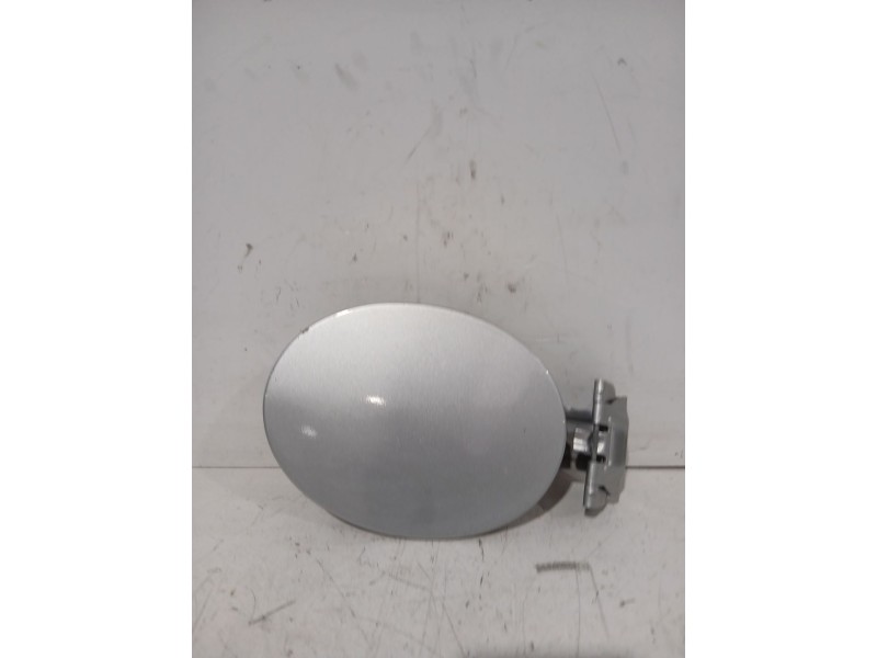 Recambio de tapa exterior combustible para mazda 3 sedán (bk) 1.6 (bk12) referencia OEM IAM BP4K42410E  