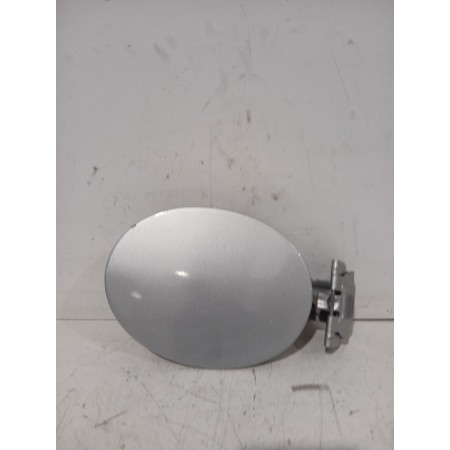 Recambio de tapa exterior combustible para mazda 3 sedán (bk) 1.6 (bk12) referencia OEM IAM BP4K42410E  