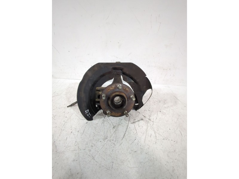 Recambio de mangueta delantera izquierda para mazda 3 sedán (bk) 1.6 (bk12) referencia OEM IAM BP4K33031D  