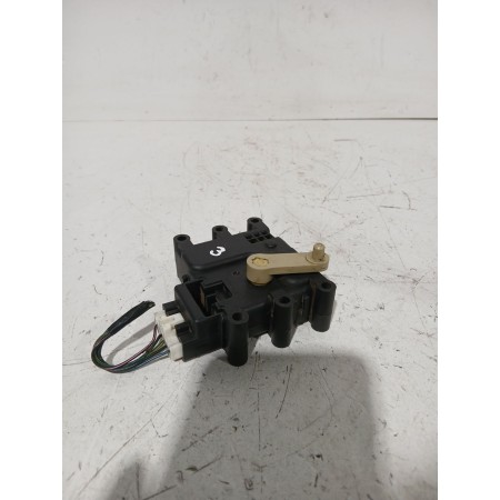 Recambio de motor apertura trampilla para mazda 3 sedán (bk) 1.6 (bk12) referencia OEM IAM HB601BN8V01  