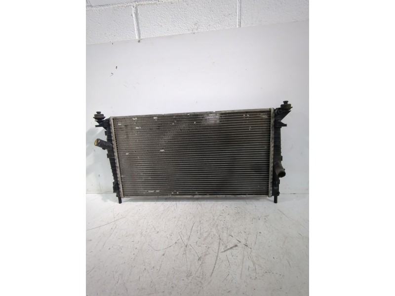 Recambio de radiador agua para mazda 3 sedán (bk) 1.6 (bk12) referencia OEM IAM Z60215200C  