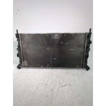 Recambio de radiador agua para mazda 3 sedán (bk) 1.6 (bk12) referencia OEM IAM Z60215200C  