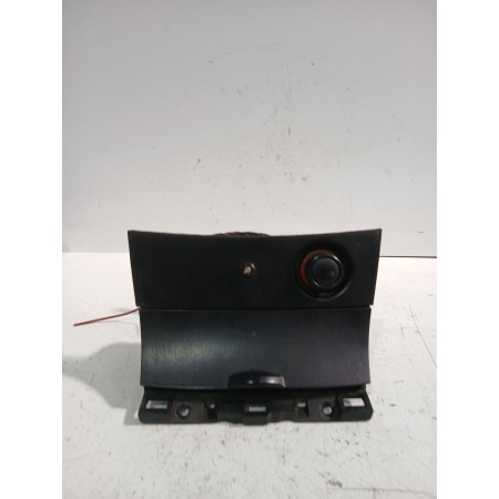 Recambio de cenicero para mazda 3 sedán (bk) 1.6 (bk12) referencia OEM IAM BP4K55211  