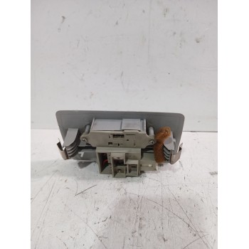 Recambio de luz interior para mazda 3 sedán (bk) 1.6 (bk12) referencia OEM IAM D35051310E77  