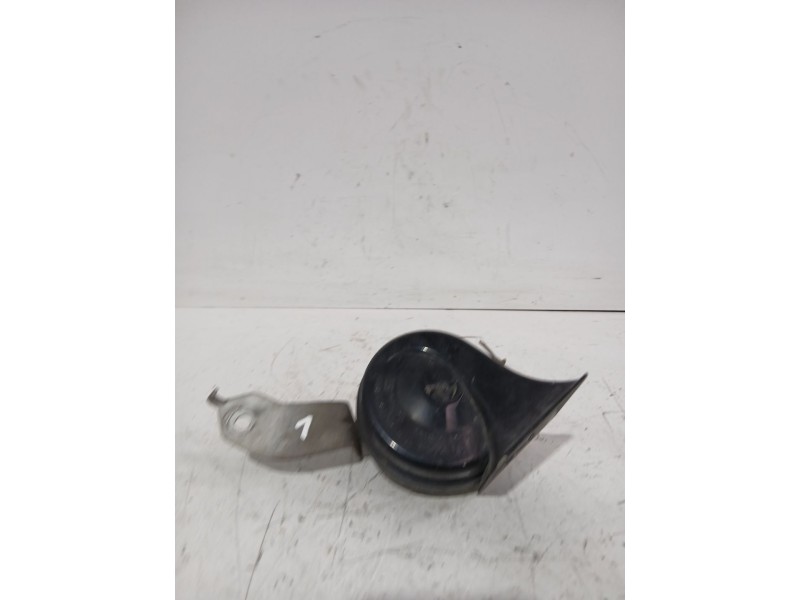Recambio de claxon para mazda 3 sedán (bk) 1.6 (bk12) referencia OEM IAM E20092018  
