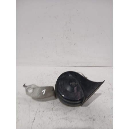 Recambio de claxon para mazda 3 sedán (bk) 1.6 (bk12) referencia OEM IAM E20092018  