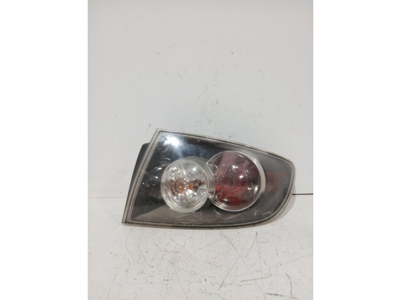 Recambio de piloto trasero derecho para mazda 3 sedán (bk) 1.6 (bk12) referencia OEM IAM BP4K51170D  