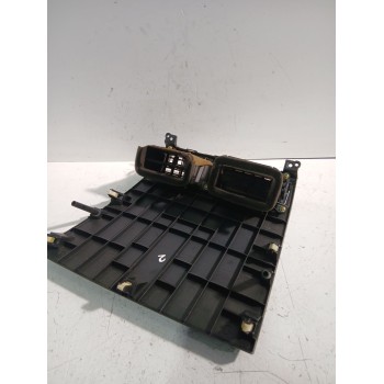 Recambio de rejilla aireadora para mazda 3 sedán (bk) 1.6 (bk12) referencia OEM IAM B32H55311  