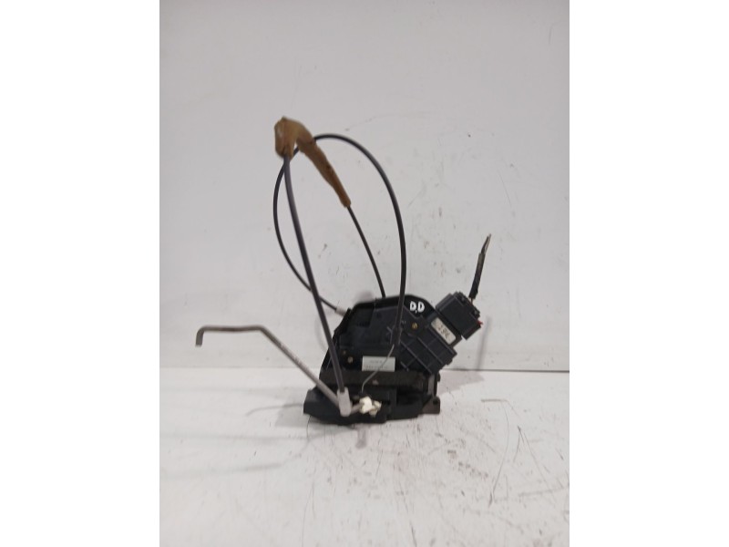 Recambio de cerradura puerta delantera derecha para mazda 3 sedán (bk) 1.6 (bk12) referencia OEM IAM BAH758310A  