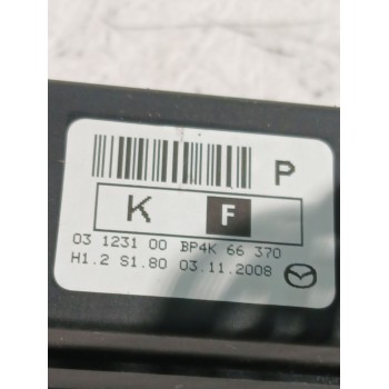 Recambio de mando elevalunas delantero derecho para mazda 3 sedán (bk) 1.6 (bk12) referencia OEM IAM BP4K66370  
