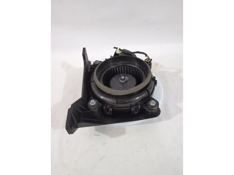 Recambio de motor calefaccion para mg zs suv (azs1) 1.5 vti referencia OEM IAM 11798579  