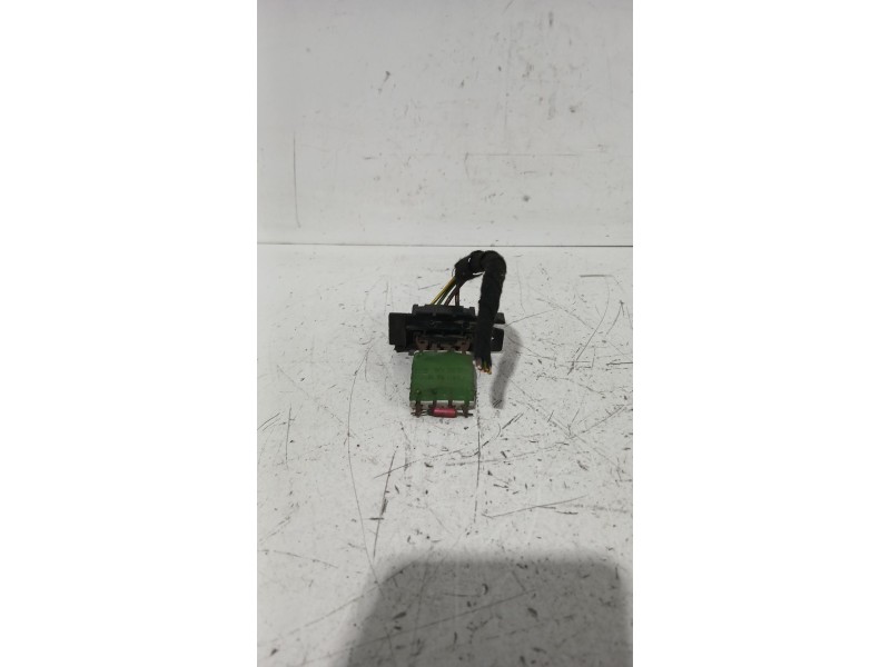 Recambio de resistencia calefaccion para opel corsa d (s07) 1.2 (l08, l68) referencia OEM IAM A51003600  