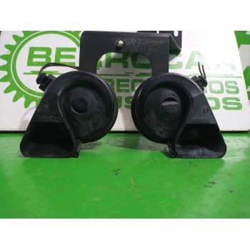 Recambio de claxon para audi a6 berlina (4f2) 2.4 referencia OEM IAM 4F0951223  