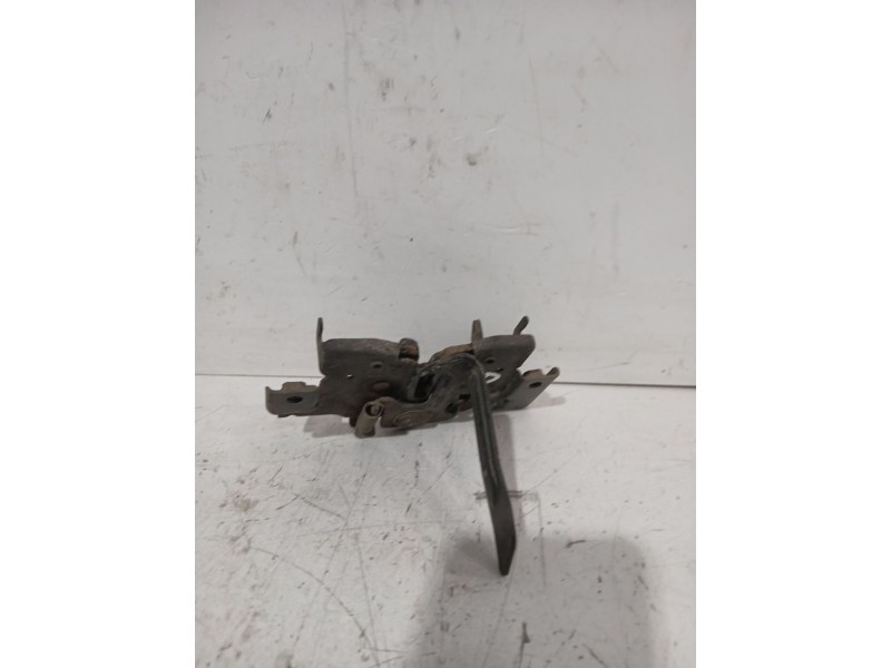 Recambio de cerradura capo para mazda 3 sedán (bk) 1.6 (bk12) referencia OEM IAM BN8BJ56620  