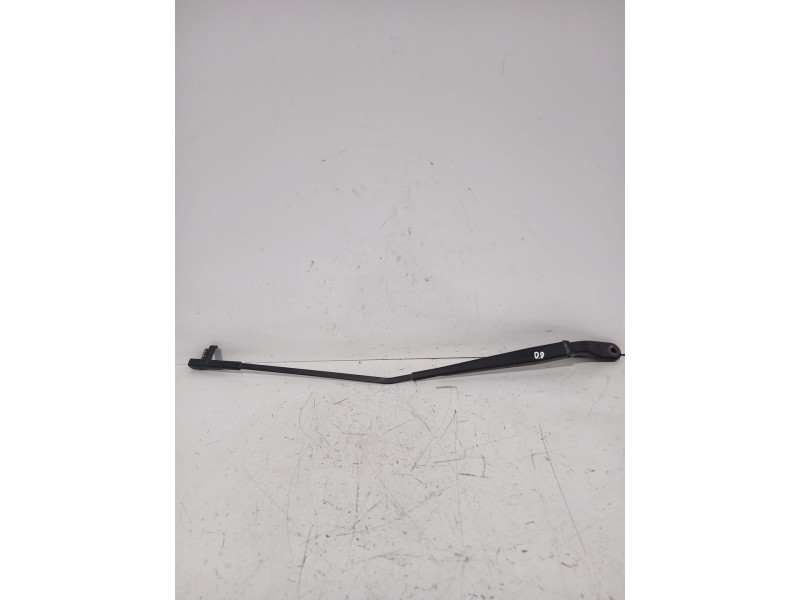 Recambio de brazo limpia delantero derecho para mazda 3 sedán (bk) 1.6 (bk12) referencia OEM IAM BP4L67321E  
