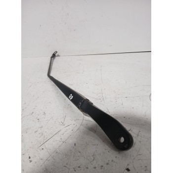 Recambio de brazo limpia delantero derecho para mazda 3 sedán (bk) 1.6 (bk12) referencia OEM IAM BP4L67321E  