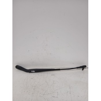 Recambio de brazo limpia delantero izquierdo para mazda 3 sedán (bk) 1.6 (bk12) referencia OEM IAM BP4K67321E  