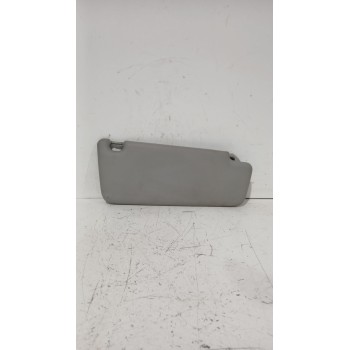 Recambio de parasol izquierdo para opel corsa d (s07) 1.2 (l08, l68) referencia OEM IAM 13163839  