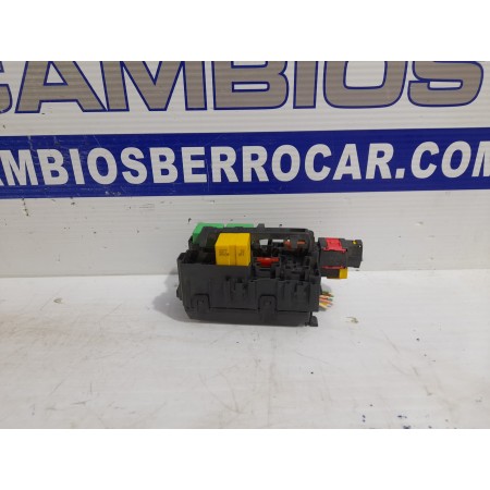 Recambio de caja reles / fusibles para peugeot expert furgón 1.6 blue-hdi fap referencia OEM IAM 9806192580  