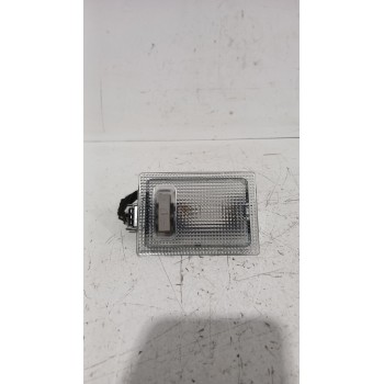 Recambio de luz interior para opel corsa d (s07) 1.2 (l08, l68) referencia OEM IAM 8463300  