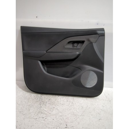 Recambio de guarnecido puerta delantera izquierda para mg zs suv (azs1) 1.5 vti referencia OEM IAM 654648856  