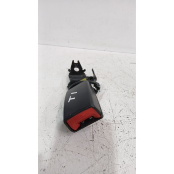 Recambio de enganche cinturon trasero izquierdo para mg zs suv (azs1) 1.5 vti referencia OEM IAM 11615127PHD  