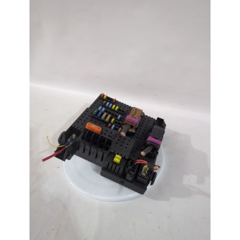 Recambio de caja reles / fusibles para volvo xc70 i cross country (295) d5 awd referencia OEM IAM 30786646  