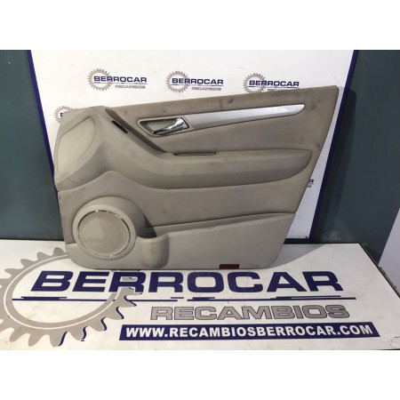 Recambio de guarnecido puerta delantera derecha para mercedes-benz clase a (w169) 1.7 cat referencia OEM IAM A1697201670  