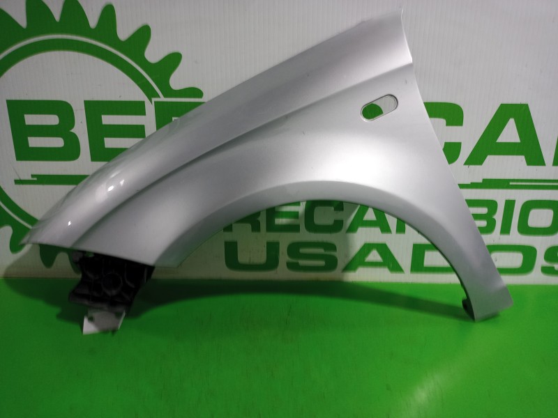 Recambio de aleta delantera izquierda para seat altea xl (5p5) 1.9 tdi referencia OEM IAM 5P0821165B  