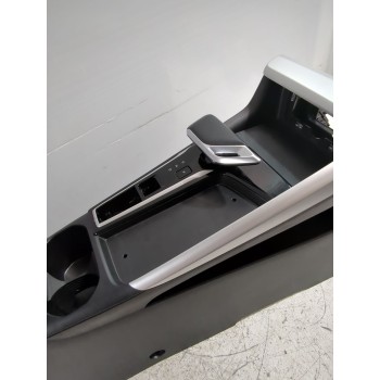 Recambio de consola central para mg zs suv (azs1) 1.5 vti referencia OEM IAM 11590501/11583779  
