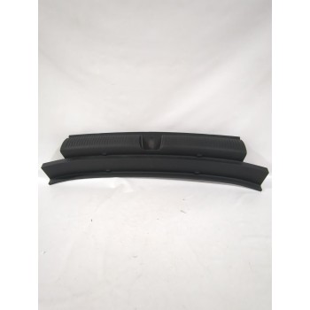 MOLDURA MALETERO 544744204/11413183 