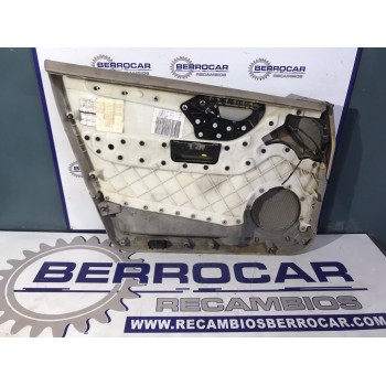 Recambio de guarnecido puerta delantera derecha para mercedes-benz clase a (w169) 1.7 cat referencia OEM IAM A1697201670  