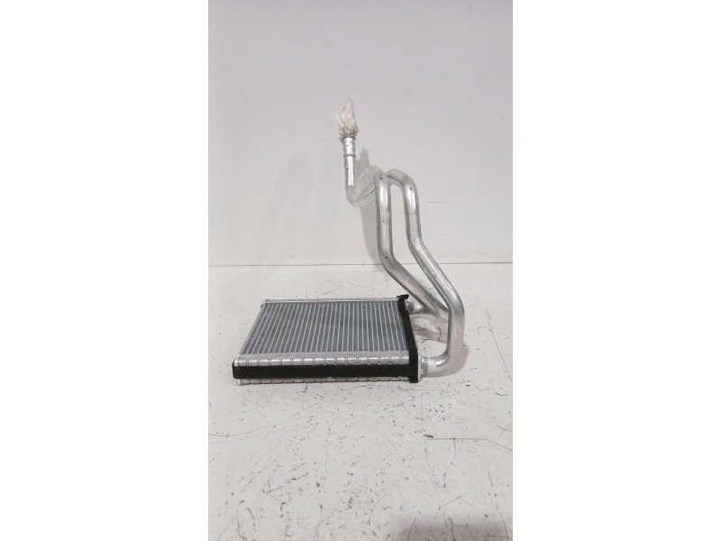 Recambio de radiador calefaccion / aire acondicionado para mg zs suv (azs1) 1.5 vti referencia OEM IAM WQT136040  