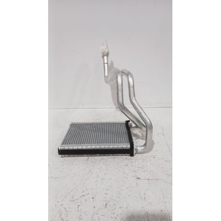 Recambio de radiador calefaccion / aire acondicionado para mg zs suv (azs1) 1.5 vti referencia OEM IAM WQT136040  