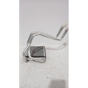Recambio de radiador calefaccion / aire acondicionado para mg zs suv (azs1) 1.5 vti referencia OEM IAM WQT136040  