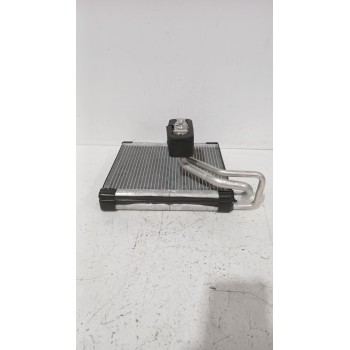 Recambio de evaporador aire acondicionado para mg zs suv (azs1) 1.5 vti referencia OEM IAM WQT136070  