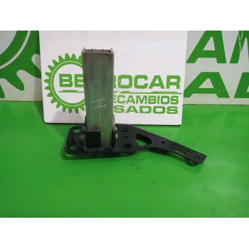 Recambio de puntera delantera izquierda de paragolpes para audi a6 berlina (4f2) 2.4 referencia OEM IAM 4F0807133  