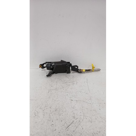 Recambio de cinturon seguridad delantero izquierdo para volvo xc70 i cross country (295) d5 awd referencia OEM IAM 30675800  