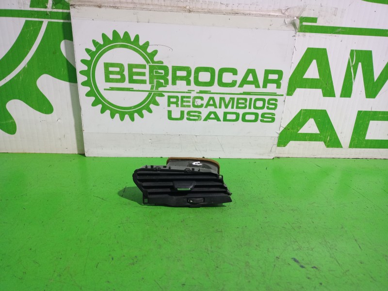 Recambio de rejilla aireadora para opel corsa e expression referencia OEM IAM 464000934  