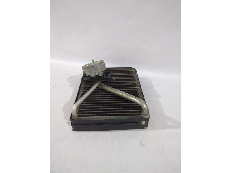 Recambio de evaporador aire acondicionado para volvo xc70 i cross country (295) d5 awd referencia OEM IAM 30676302  
