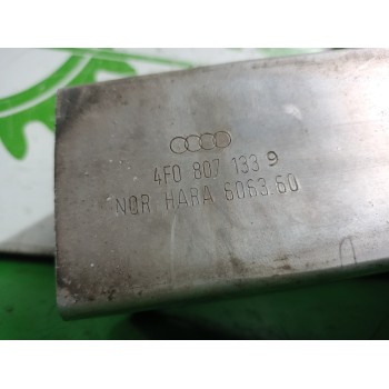 Recambio de puntera delantera izquierda de paragolpes para audi a6 berlina (4f2) 2.4 referencia OEM IAM 4F0807133  